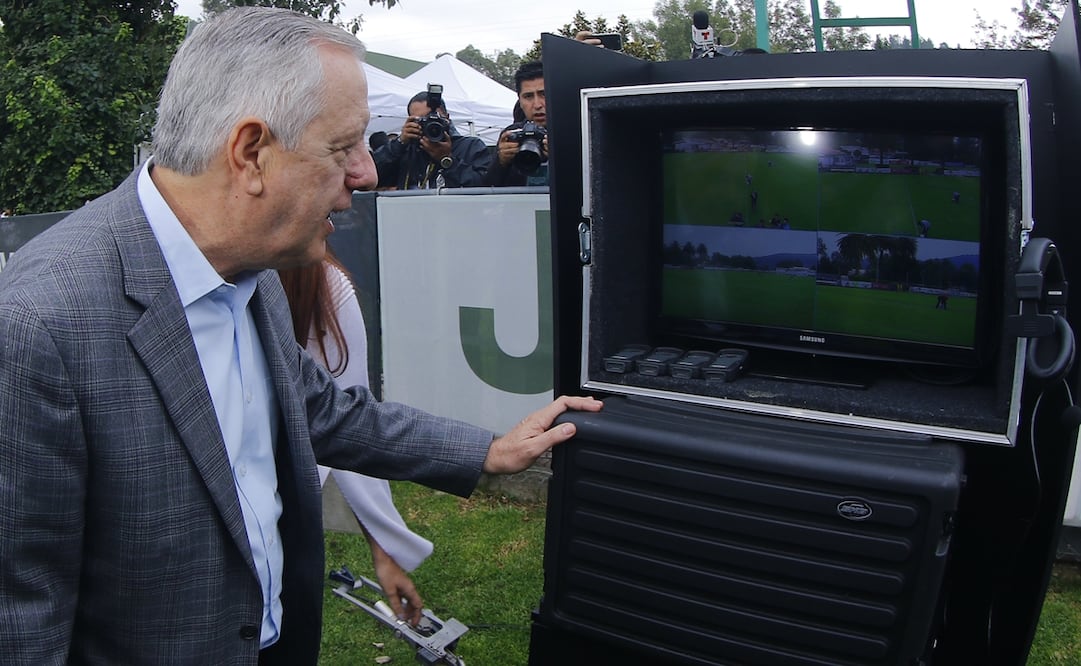 Brizio da la cara y explica la crisis arbitral