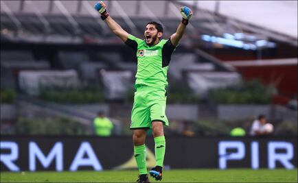 Yo estoy firme en Cruz Azul: Corona