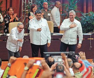 México encabeza frente antineoliberal: Maduro