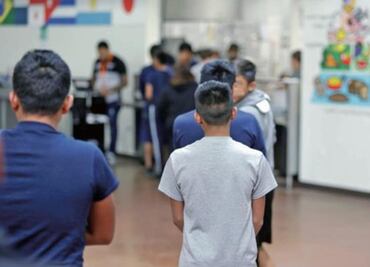 EU tiene aún bajo custodia a 182 niños migrantes separados de sus padres