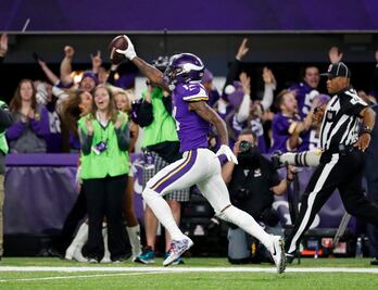 Vikings derrota de manera cardíaca a los Saints