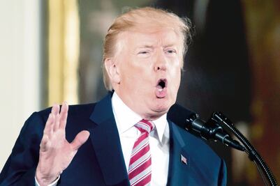 Trump critica a su equipo por ‘diluir’ el veto migratorio