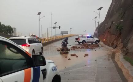 Lluvias dejan un deslave y encharcamientos en Huixquilucan