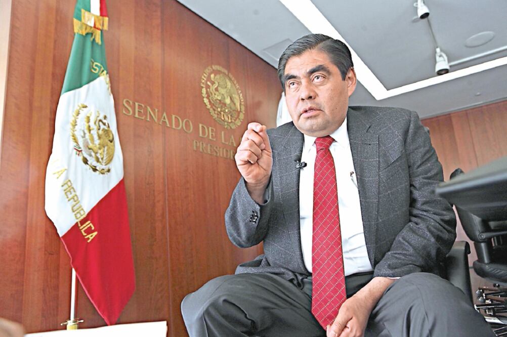 El coordinador del PRD en el Senado, Miguel Barbosa, indicó que la PGR tiene que mostrar su compromiso en contra de la corrupción. (FOTO: ARCHIVO EL UNIVERSAL)