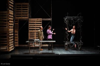 "Inteligencia actoral", una obra que cuestiona los límites de la identidad