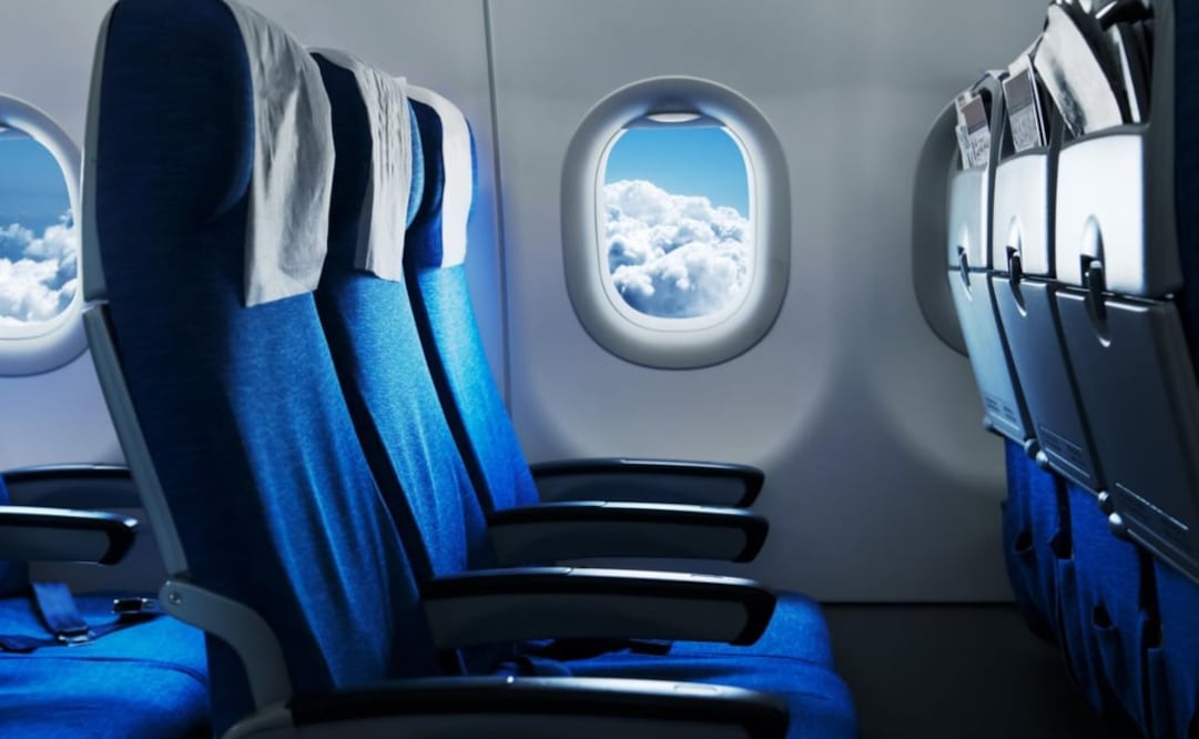 Conoce este secreto de la ventanilla del avión. Foto: iStock