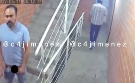 ¡Se baja la ropa interior frente a la cámara! Exhiben a acosador en edificio de Santa María la Ribera  