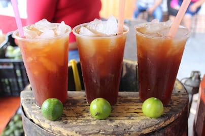 Conoce el tejuino, una bebida llena de maíz y tradición 