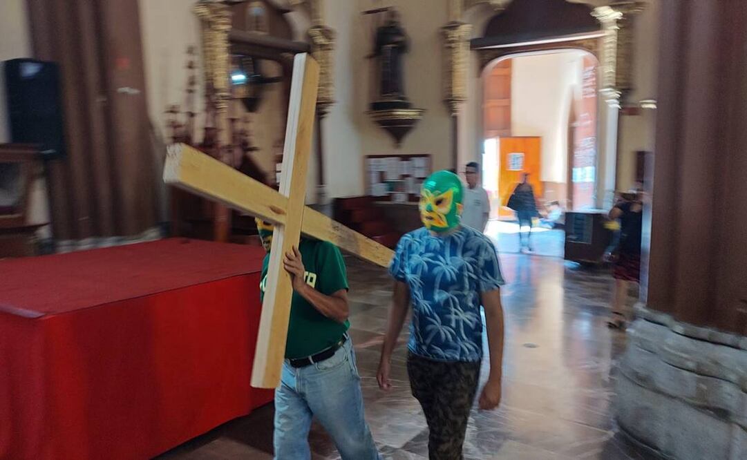 Activista ambientalista inicia viacrusis hacia nucleoeléctrica Laguna Verde / Foto: Especial