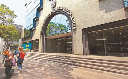 Así presentó FGR acusación a científicos: corruptos y con riesgo de fugarse de prisión