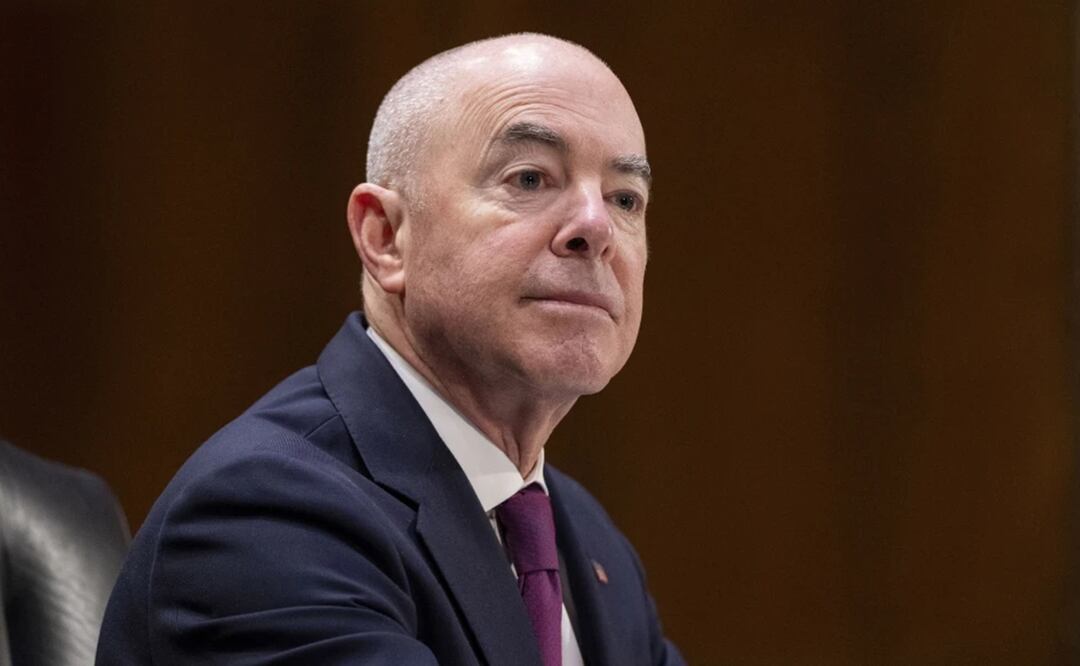 El secretario de Seguridad Nacional de Estados Unidos, Alejandro Mayorkas, testifica en el Capitolio, el 8 de noviembre de 2023, en Washington. Foto: AP
