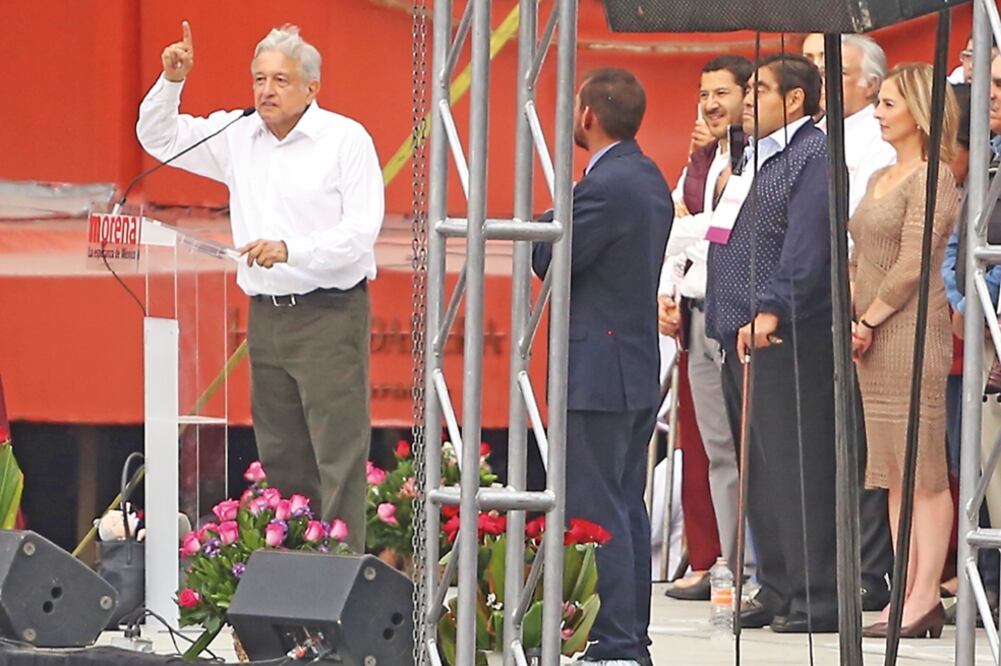 AMLO acusó a Margarita Zavala de viajar a Estados Unidos para decirle el senador John McCain que tenían que hacer algo porque podía ganar la izquierda. BERENICE FREGOSO. EL UNIVERSAL)