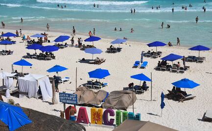 Pese a Covid y sargazo, Cancún recibe más de 2 millones de turistas en junio