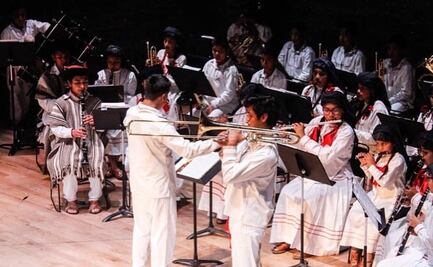 SECULT ofrece apoyo a Filarmónica de Ayutla tras robo de instrumentos
