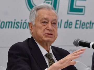 CFE se convertirá en exportador de gas natural: Manuel Bartlett