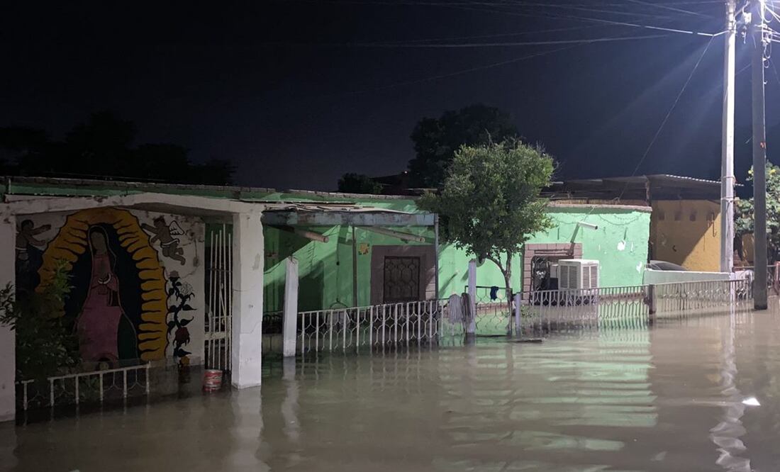 El desbordamiento de un canal de riego en el municipio de Gómez Palacio, Durango. Foto: especial