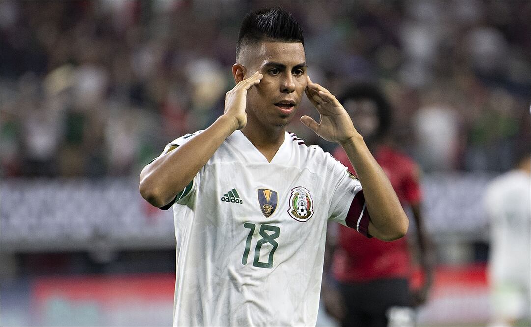 Tijuana hace oficial la contratación de Efraín Álvarez para el Apertura 2023