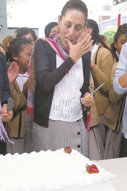 Sheinbaum festeja su cumpleaños en Cuajimalpa 
