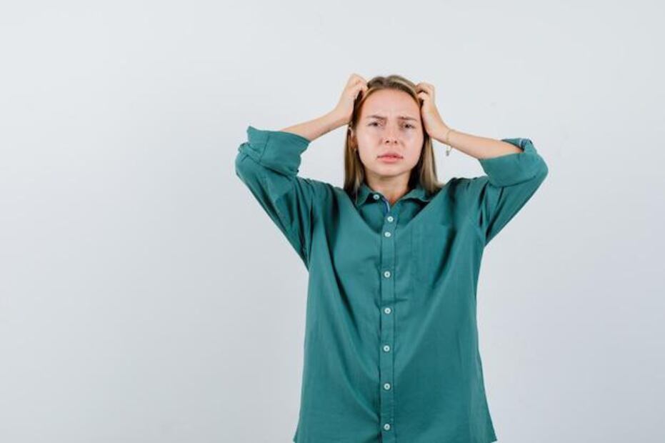 Los sesgos cognitivos son comunes y afectan nuestra interpretación del mundo. Fuente: Freepik.