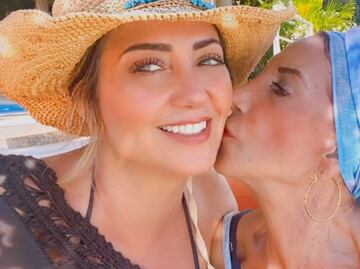 Andrea Legarreta publica conmovedor mensaje por el aniversario luctuoso de su madre