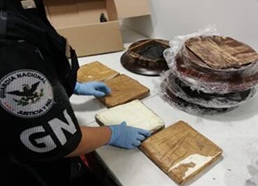 Decomisan casi 3 toneladas de metanfetamina oculta en madera