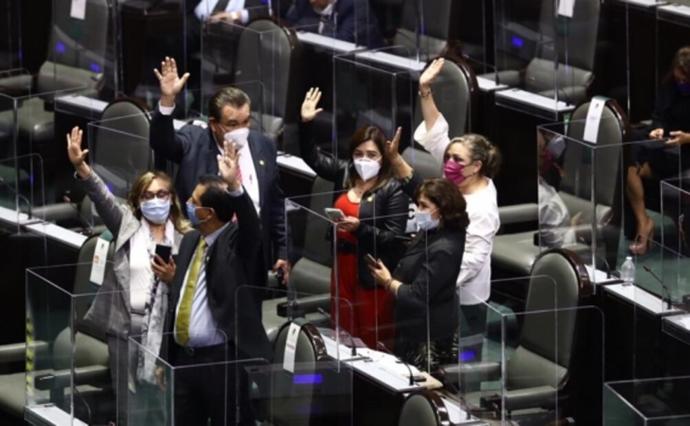 Diputados reprueban última Cuenta Pública de Peña Nieto por irregularidades