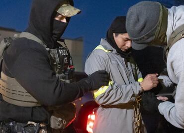 Juez ordena mejorar condiciones de inmigrantes detenidos en edificio federal de Nueva York