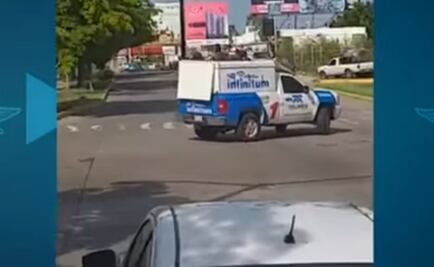 Camioneta de Infinitum que aparece en balacera de Culiacán es réplica: Telmex