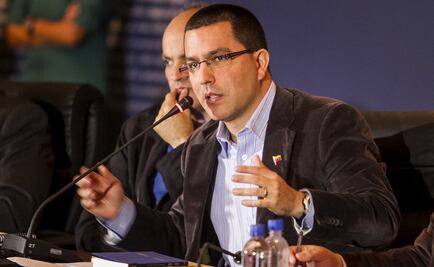 Venezuela comenzará a pedir visas a peruanos como "medida de reciprocidad"