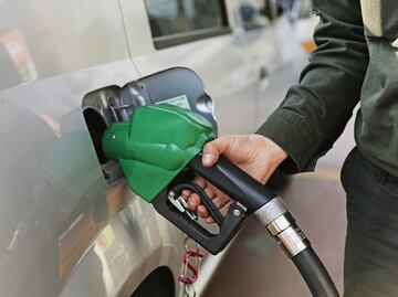 Mexico would consider state pumping stations in push for fair fuel prices