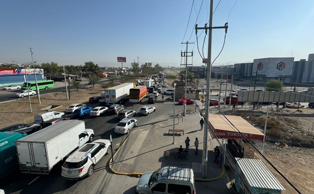 Los habitantes se quejan de la falta de agua potable y pese a que no llega a sus domicilios los cobros son de manera puntual y además acusaron muy elevados. Foto: Especial