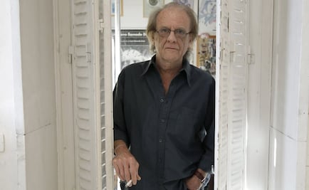 Luis Eduardo Aute mejora "poco a poco"