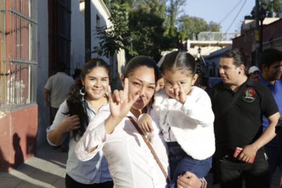 Conmemoran en Oaxaca el Día Nacional de las Personas Sordas