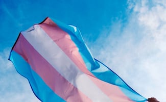 Colectivos LGBT+ denuncian a Patrulla Espiritual de privación ilegal de mujer trans; señalan intento de terapia de conversión
