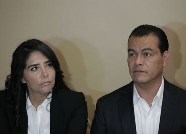 Alejandra Barrales y Juan Zepeda renuncian al PRD