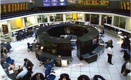 BMV retrocede esta mañana 0.41%