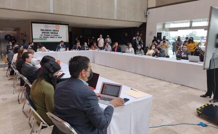 Expertos recomiendan “no a la Reforma Eléctrica”; advierten pérdidas por 120 mmdd sólo por indemnizaciones