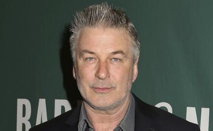 Autoridades presentarán hallazgos de tiroteo a manos de Alec Baldwin