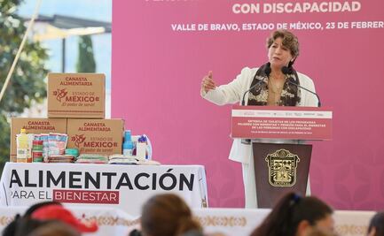 Delfina Gómez entrega tarjetas de Bienestar en el Edomex; los programas benefician a mujeres y personas con discapacidad