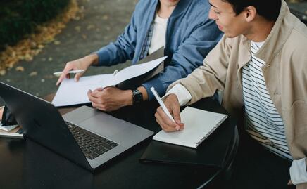 Certifícate de manera gratuita en inteligencia artificial y nube con estos cursos 