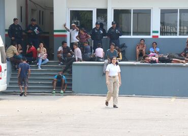 Tras "portazo", policía de Tapachula interviene otro intento de fuga