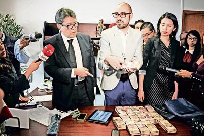 De Antuñano reporta no ser dueño de casas o automóviles  