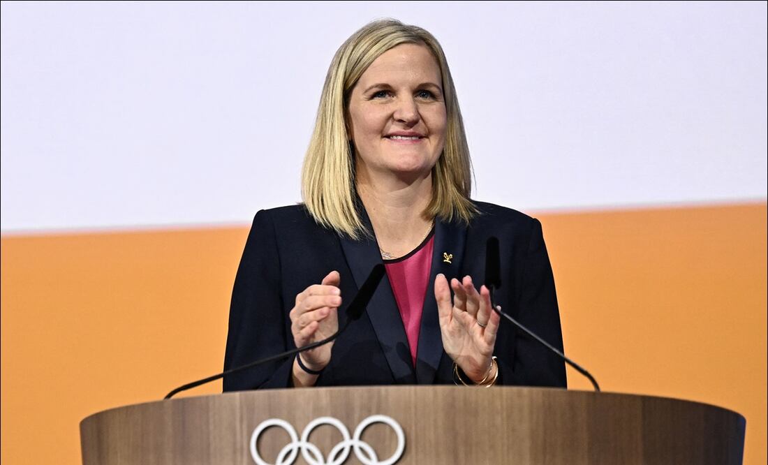 La exnadadora zimbabuense Kirsty Coventry ha sido elegida nueva presidenta del Comité Olímpico Internacional (COI). FOTO: AFP
