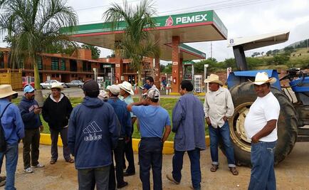 Toman gasolinera y palacio de San Pablo Huixtepec, Oaxaca