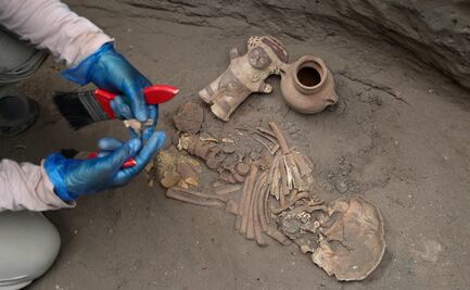 Trabajadores de gas en Lima descubren restos de chinos del siglo XIX