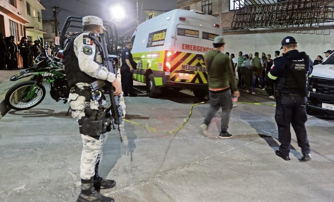 Oswaldo iba acompañado por una menor de 15 años cuando fue interceptado por 2 sujetos. (24/04/2025) Foto: Francisco Rodríguez | El Universal