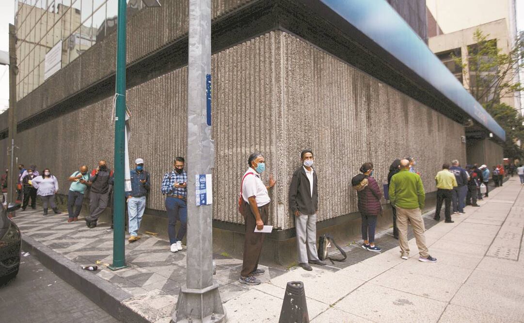 Durante el año pasado, por la pandemia, los bancos reportaron un fuerte incremento en créditos por parte de las compañías. Foto: Archivo/ EL UNIVERSAL.