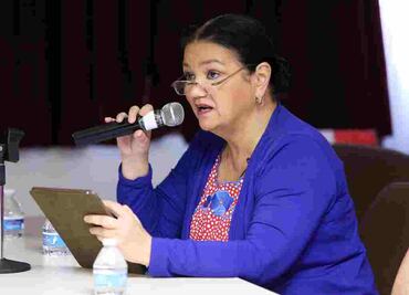 Dulce María Sauri se pronuncia contra los "pluris"; permite que partidos "se despachen", considera