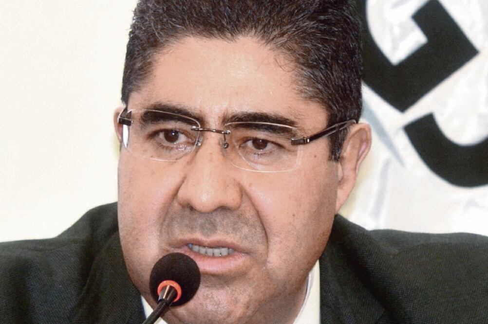 Amagan con paro en la procuraduría