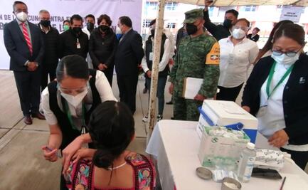 Inicia vacunación contra Covid-19 de maestros en Tlaxcala